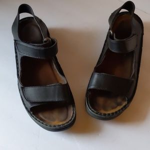 Naot black leather sandals-sz 9 Eu 39
